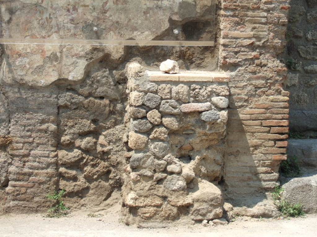 Pompeii Street Altar Outside Ix May